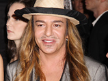         (John Galliano)      