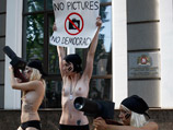  FEMEN         ,      