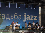      .          " Jazz" -        