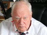 Умер знаменитый британский астроном и телеведущий Патрик Мур