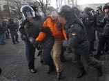Несанкционированный митинг оппозиции 15 декабря, в котором приняли участие несколько сотен человек, еще раз продемонстрировал тенденцию спада эйфории, которая захватила многотысячные толпы активистов в декабре прошлого года