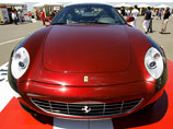 Модель 612 Scaglietti выпускалась с 2004 по 2010 годы, это довольно большое (длина 4902 мм) купе с кузовом, целиком изготовленным из алюминия