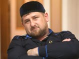 Рамзан Кадыров после громкого скандала с фото в Instagram, на котором он был запечатлен с участником убийства фаната Юрия Волкова Бекханом Ибрагимовым, заявил, что считает комментарии подписчиков своей страницы "пустой болтологией" и думает об удалении ак