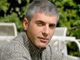Симоновский суд Москвы в понедельник заочно признал виновным в присвоении имущества в особо крупном размере бывшего акционера ЮКОСа Леонида Невзлина, которому пять лет назад уже выносили заочный пожизненный приговор за организацию убийств