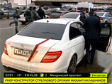         (   -  ) .    ,     15 ,   -       Mercedes,  Infiniti  Porsche Cayenne