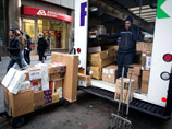  FedEx ,           275  ,     (28 )  ,     