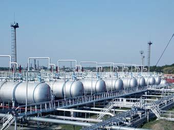 Газовые резервуары на одном из предприятий "Нафтогаза", фото пресс-службы компании