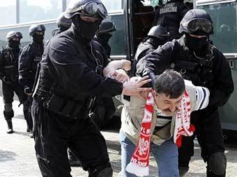         .  AFP