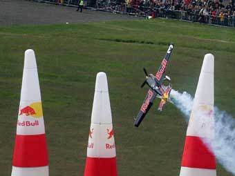     .    redbullairrace.com 