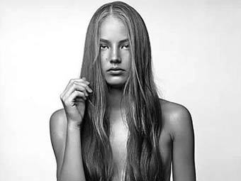  .    i.models.com