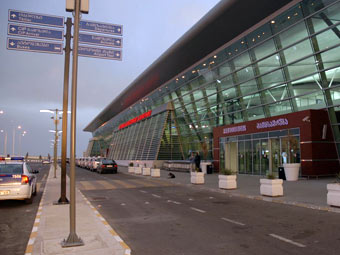 .    tbilisiairport.com