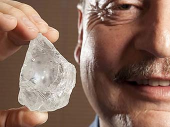 ,    .    petradiamonds.com