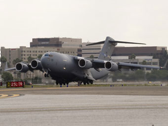 C-17 Globemaster III.  Boeing.