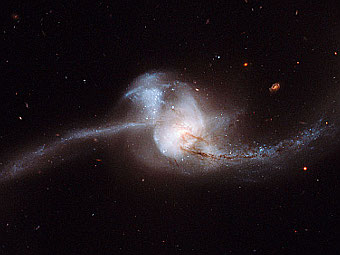  .  NASAESAHubble