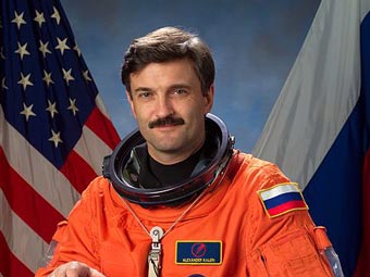  .  NASA 