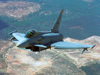 Eurofighter Typhoon  .    eurofighter.com