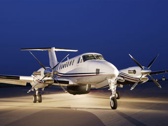 Beechcraft 90.    -