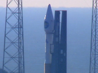 Atlas V   .  NASA TV 