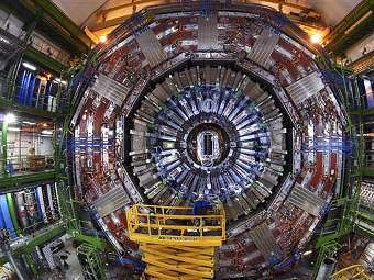  CMS.  - CERN