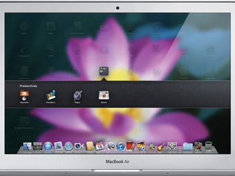 Lion   MacBook.  - Apple