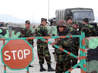 c .  ©AFP