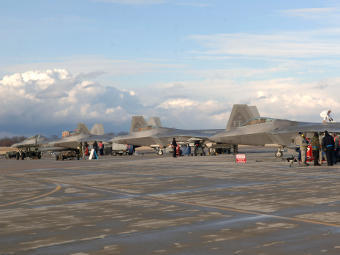  F-22  .    af.mil