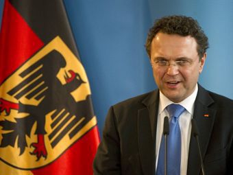 - .  ©AFP