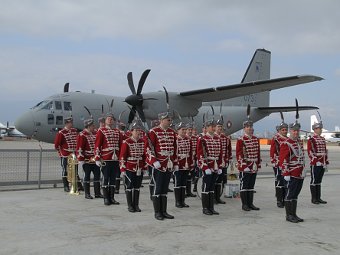   C-27J .    alenia-aeronautica.it