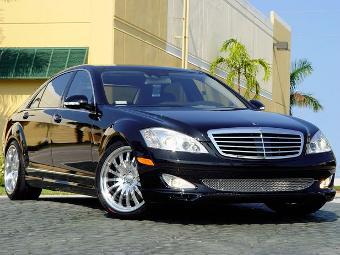 Mercedes S550.    Mercedes Benz S-550