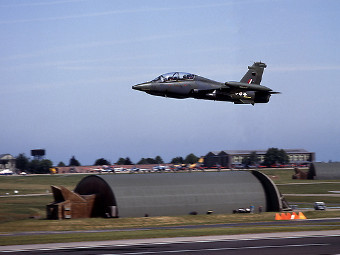 MB-339CB   .    airteamimages.com