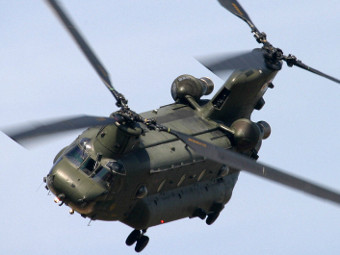 CH-47 Chinook  .    military-airshows.co.uk