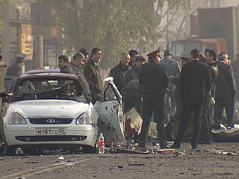 Место взрыва в Махачкале. Фото ИТАР-ТАСС, Башир Алиев