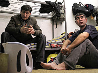 Нелегальные мигранты в Москве. Фото РИА Новости, Андрей Рудаков