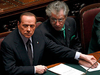 Сильвио Берлускони и Умберто Босси. Архивное фото Reuters