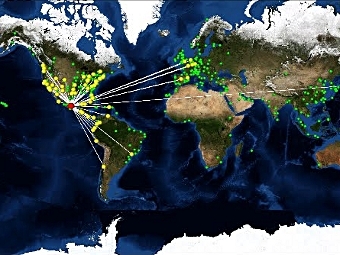 Граф 500 аэропортов, использованных в исследовании. Красным цветом показан первичный источник инфекции (Мехико), желтым - города с прамыми рейсами из него.Изображение  Jose Marcelino Marcus Kaiser