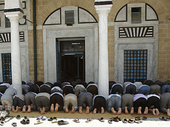 Мечеть в Тунисе. Фото Reuters