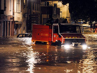 Затопленная улица Нанси. Фото ©AFP