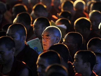 Тибетские монахи. Архивное фото ©AFP