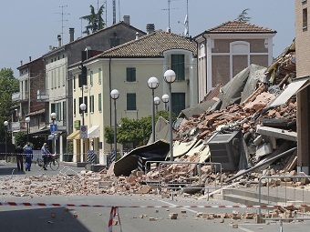 Последствия землетрясения. Фото Reuters