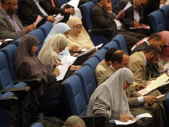 Фото ©AFP с заседания нижней палаты парламента Египта 12 июня
