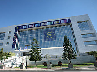    .    centralbank.gov.cy