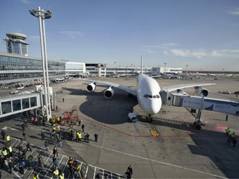 Airbus A380  "".   ,  