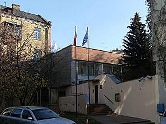     .    mzv.cz