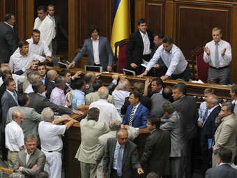      .  Reuters
